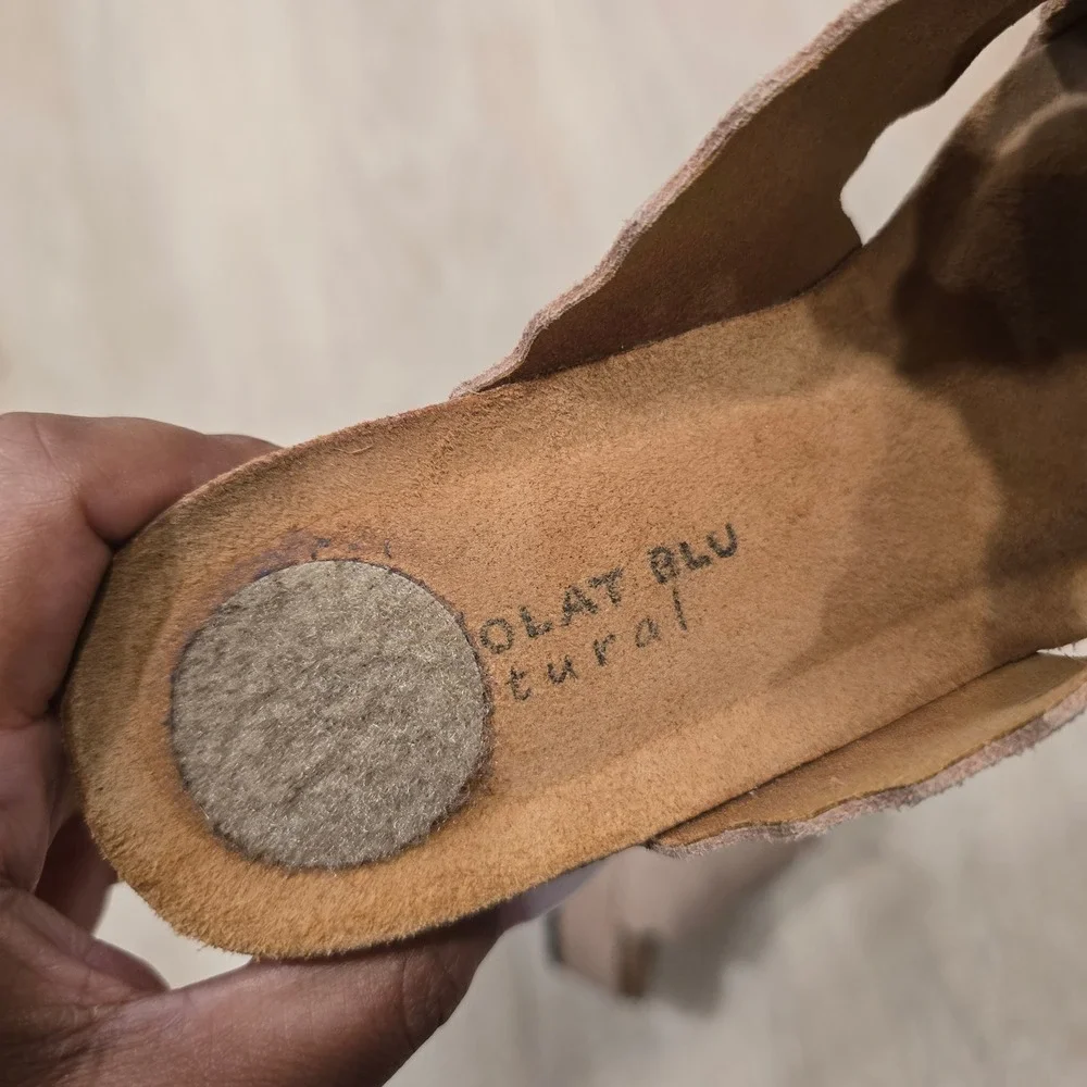 Chocolat Blu Wedge Sandals Womens‎ 37 Tan Suede Scalloped Cross Strap Platform